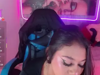 yayacandy's Live Sex Cam Show