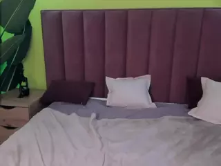 FeliciaEdwards's Live Sex Cam Show