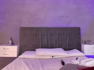 Cherry Snow's Live Sex Cam Show