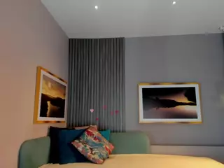 Kloe's Live Sex Cam Show