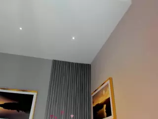 Kloe's Live Sex Cam Show