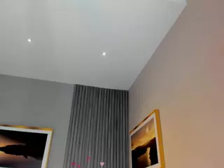 Kloe's Live Sex Cam Show