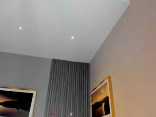 Kloe's Live Sex Cam Show
