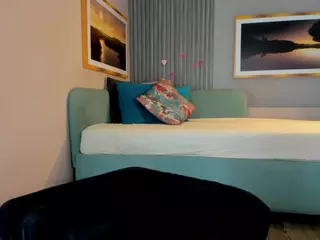Kloe's Live Sex Cam Show