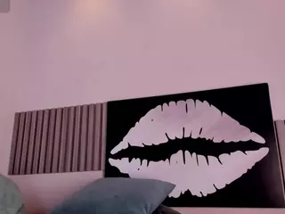 Kloe's Live Sex Cam Show