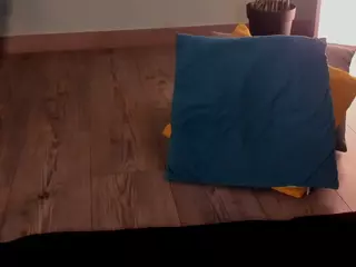 Kloe's Live Sex Cam Show