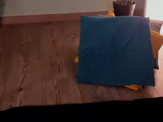 Kloe's Live Sex Cam Show