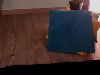 Kloe's Live Sex Cam Show