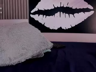 Kloe's Live Sex Cam Show