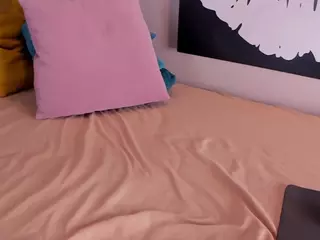 Kloe's Live Sex Cam Show