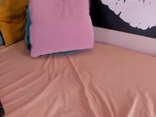 Kloe's Live Sex Cam Show