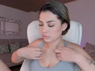 Isis-Amarah's Live Sex Cam Show
