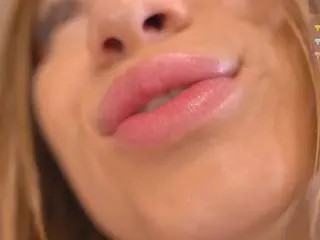 littlemixXx's Live Sex Cam Show
