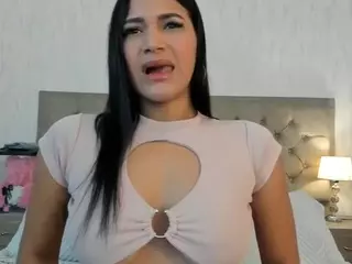 Corinabrown's Live Sex Cam Show