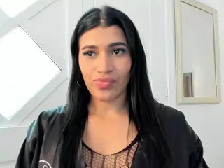 Corinabrown's Live Sex Cam Show