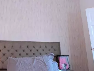 Corinabrown's Live Sex Cam Show
