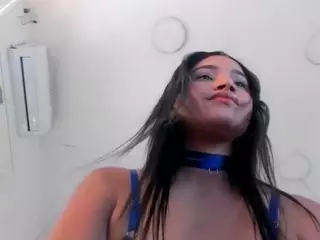 Corinabrown's Live Sex Cam Show