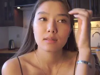 EadlinFenning's Live Sex Cam Show