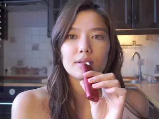 EadlinFenning's Live Sex Cam Show