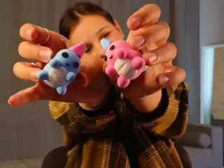 Lilly's Live Sex Cam Show