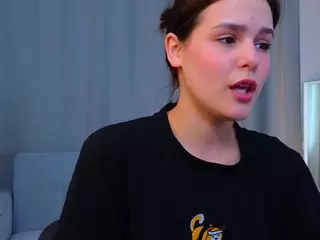 Lilly's Live Sex Cam Show