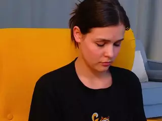 Lilly's Live Sex Cam Show