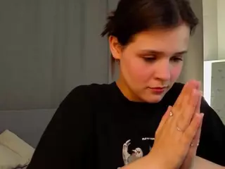Lilly's Live Sex Cam Show