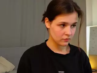 Lilly's Live Sex Cam Show