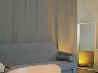 Lilly's Live Sex Cam Show