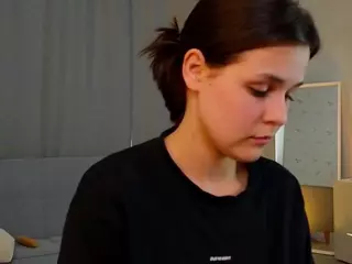 Lilly's Live Sex Cam Show