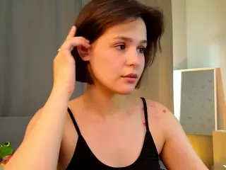 Lilly's Live Sex Cam Show