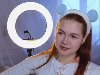 ElwynaBeeson's Live Sex Cam Show