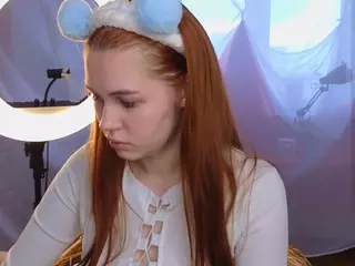 ElwynaBeeson's Live Sex Cam Show