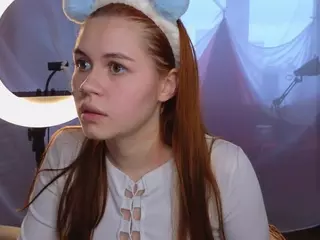 ElwynaBeeson's Live Sex Cam Show