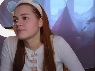 ElwynaBeeson's Live Sex Cam Show
