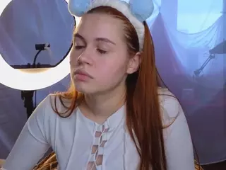 ElwynaBeeson's Live Sex Cam Show