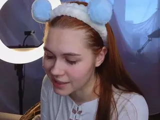 ElwynaBeeson's Live Sex Cam Show