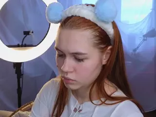 ElwynaBeeson's Live Sex Cam Show