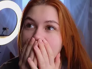 ElwynaBeeson's Live Sex Cam Show