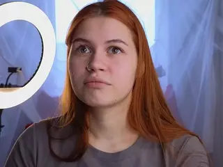 ElwynaBeeson's Live Sex Cam Show
