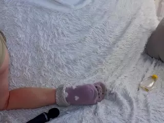 ElwynaBeeson's Live Sex Cam Show