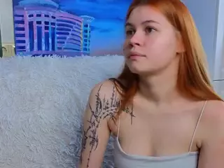 ElwynaBeeson's Live Sex Cam Show