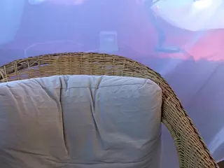 ElwynaBeeson's Live Sex Cam Show
