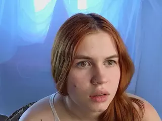 ElwynaBeeson's Live Sex Cam Show