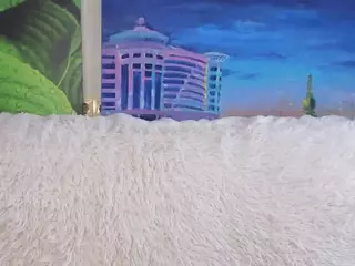 ElwynaBeeson's Live Sex Cam Show