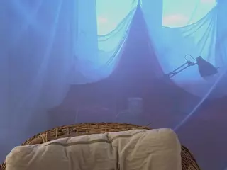ElwynaBeeson's Live Sex Cam Show