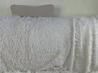 ElwynaBeeson's Live Sex Cam Show