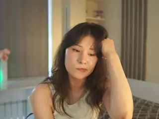 GaynaFenney's Live Sex Cam Show