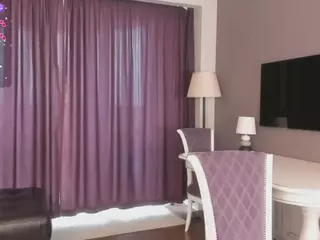GlennaGrindel's Live Sex Cam Show