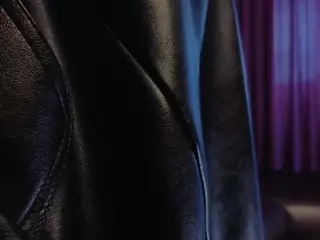 GlennaGrindel's Live Sex Cam Show